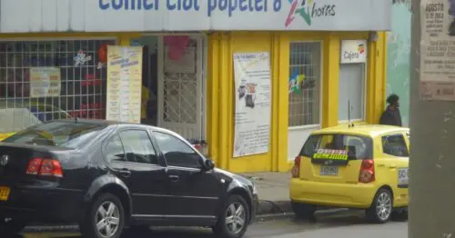 COMERCIAL PAPELERA 46 JAVERIANA COMERCIAL PAPELERA 46 JAVERIANA